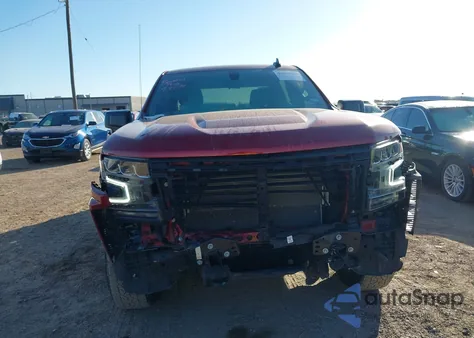 2021 Chevrolet Silverado 1500 4Wd Short Bed Rst z USA, uszkodzony, nr VIN 1GCUYEED4MZ410014